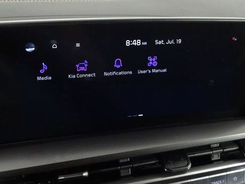 Used 2024 Kia Telluride S image 30