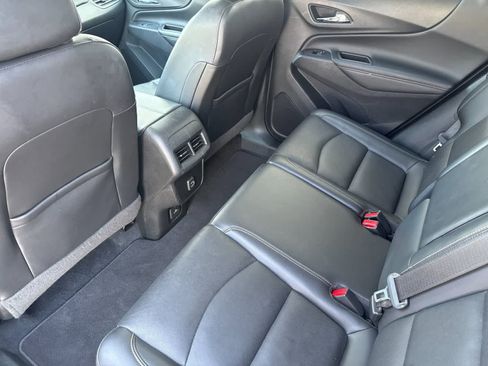 Used 2019 Chevrolet Equinox Premier AWD/4WD image 4