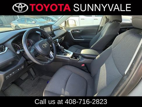 Used 2020 Toyota RAV4 XLE w/ Convenience Package AWD/4WD image 5