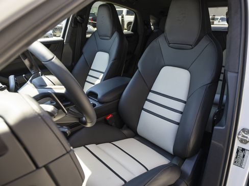 New 2026 Porsche Cayenne Turbo GT image 16