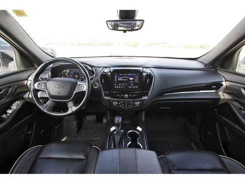 Used 2023 Chevrolet Traverse Premier w/ Redline Edition AWD/4WD image 9