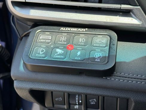 Used 2020 Subaru Outback Limited w/ Popular Package #2 AWD/4WD image 16