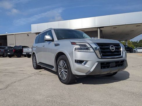 Used 2024 Nissan Armada SL w/ Captain's Chairs Package RWD image 1