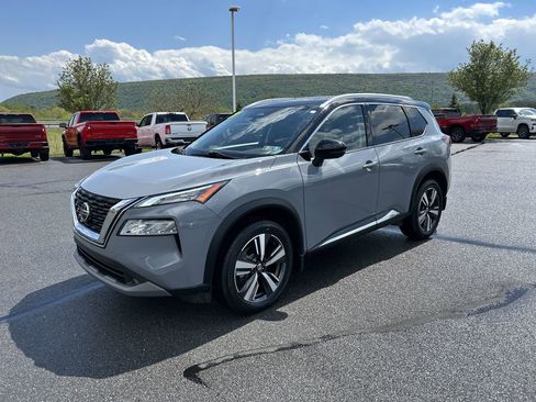 Used 2021 Nissan Rogue SL AWD/4WD image 3
