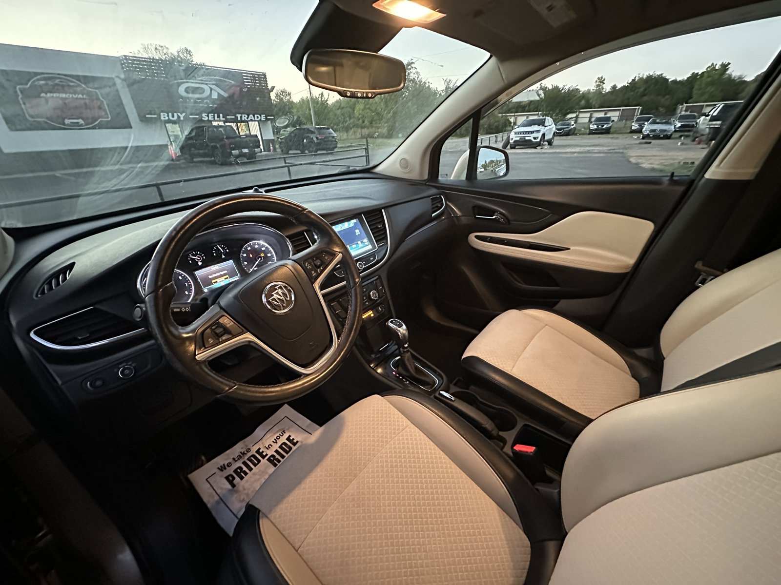 Used 2018 Buick Encore Preferred FWD image 2