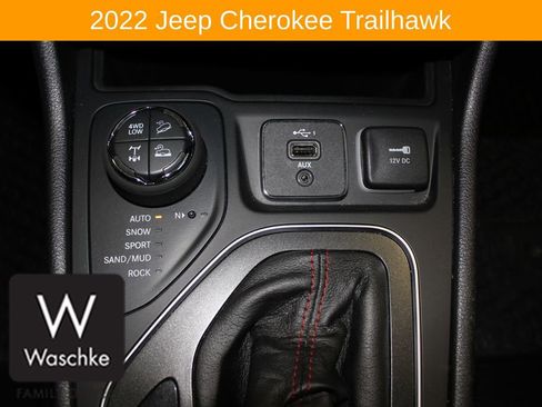 Used 2022 Jeep Cherokee Trailhawk w/ Premium Leather Package image 33
