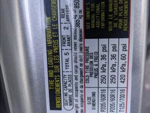 Used 2015 MAZDA MAZDA3 i Touring image 14