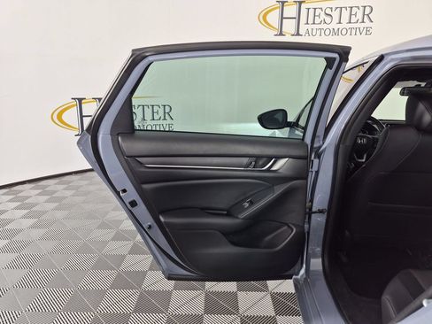 Used 2022 Honda Accord Sport image 29