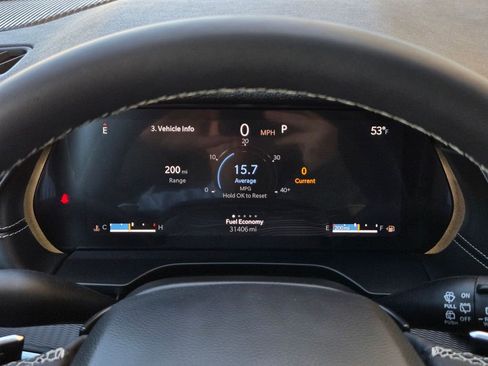 Used 2025 Jeep Grand Cherokee Altitude image 23