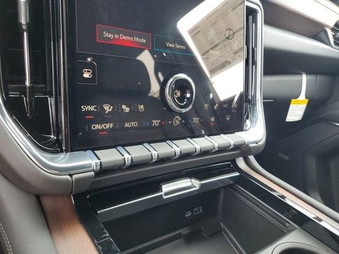 New 2026 GMC Yukon XL Denali w/ Sun & Power Step Package image 23