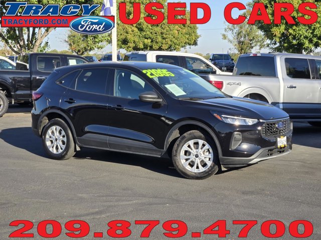 Certified 2025 Ford Escape Active AWD/4WD image 1