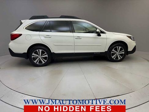 Used 2019 Subaru Outback 2.5i Limited image 6