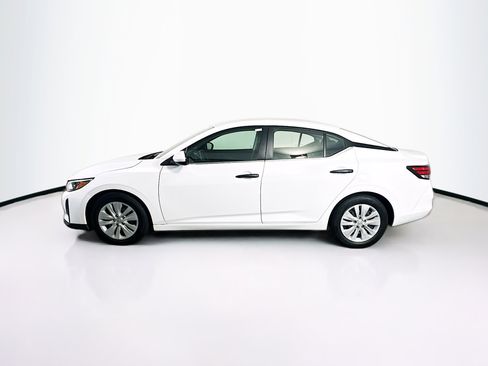 Used 2025 Nissan Sentra S FWD image 4