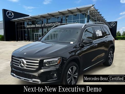 Certified 2025 Mercedes-Benz GLB 250 image 1