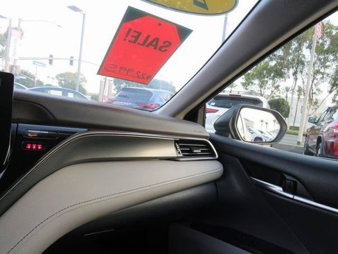 Certified 2023 Toyota Camry SE image 27