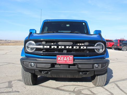 Used 2024 Ford Bronco Outer Banks image 6