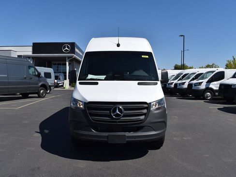 New 2025 Mercedes-Benz Sprinter 2500 image 2