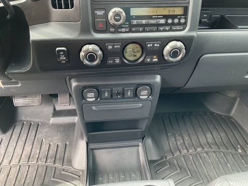 Used 2010 Honda Ridgeline RTL image 25
