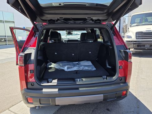 New 2026 Jeep Cherokee Limited AWD/4WD image 18