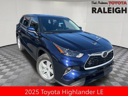 New 2025 Toyota Highlander LE