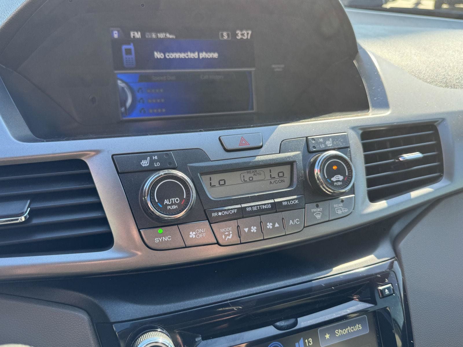 Used 2015 Honda Odyssey EX-L image 21