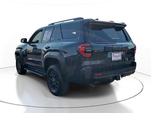 Used 2025 Toyota 4Runner SR5 image 3