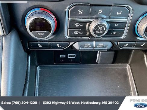 Used 2024 Chevrolet Tahoe LT image 23