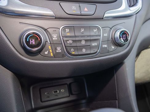 Certified 2024 Chevrolet Equinox LT image 21