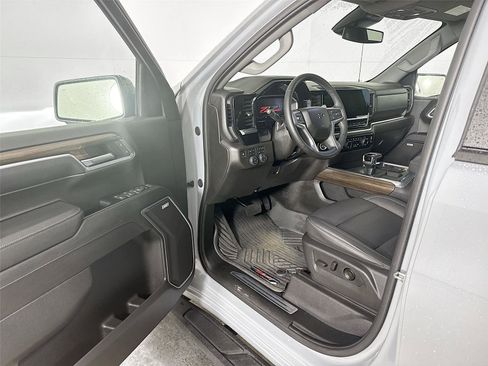 Used 2024 Chevrolet Silverado 1500 RST w/ RST All Star Premium Package AWD/4WD image 3