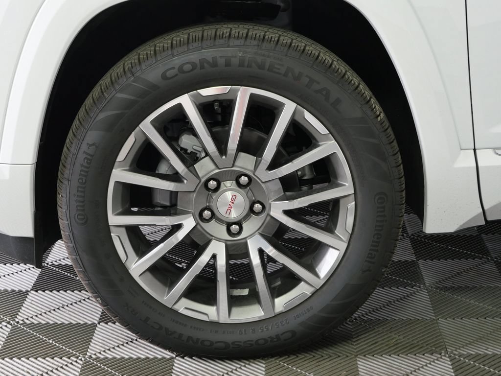 New 2027 GMC Terrain Denali w/ LPO, Floor Liner Package AWD/4WD image 10