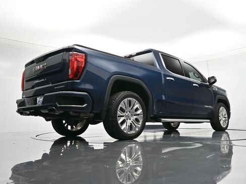 Used 2020 GMC Sierra 1500 Denali w/ Denali Ultimate Package AWD/4WD image 45
