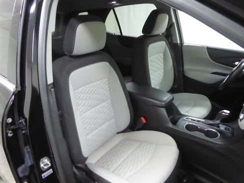 Used 2019 Chevrolet Equinox LT image 23