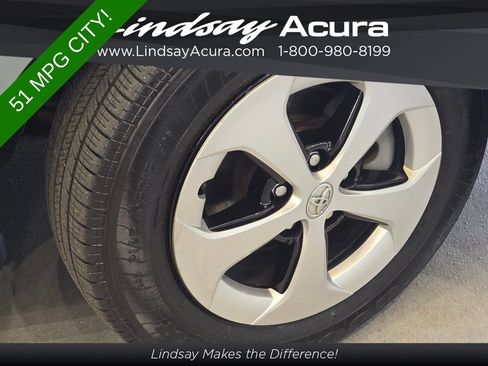 Used 2013 Toyota Prius Two FWD image 25