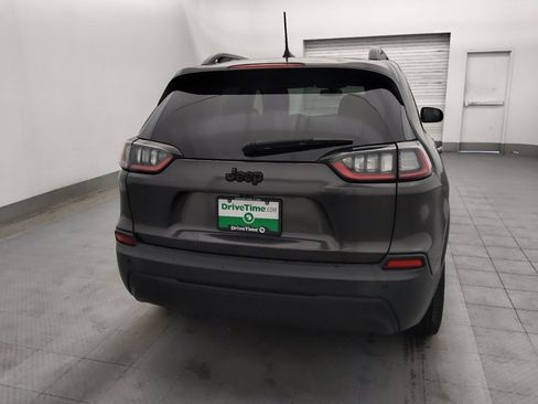Used 2020 Jeep Cherokee Latitude Plus FWD image 7