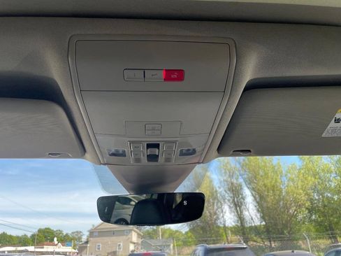 Used 2021 Volkswagen Atlas SEL Premium AWD/4WD image 22