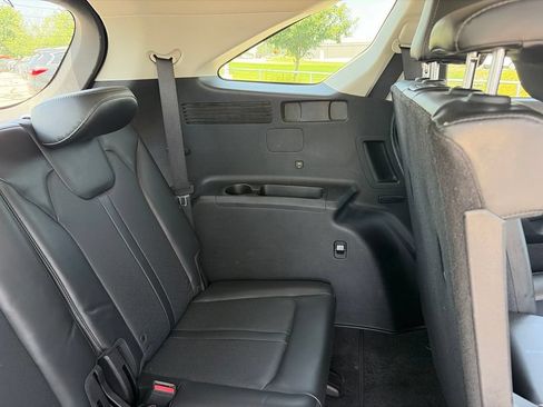 Used 2022 Kia Sorento S AWD/4WD image 34