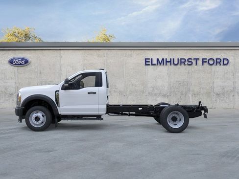 New 2026 Ford F550 4x4 Regular Cab Super Duty image 3