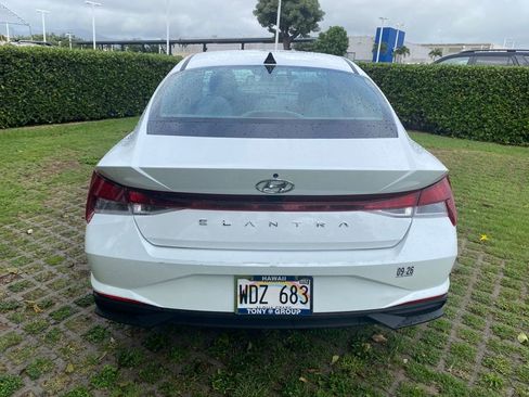 Certified 2021 Hyundai Elantra SEL image 6