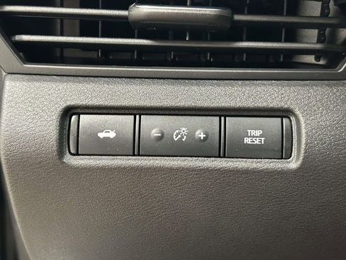 Used 2025 Nissan Altima 2.5 SV image 20