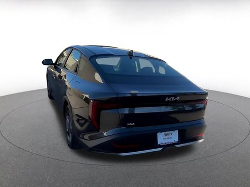 Used 2025 Kia K4 LXS image 10