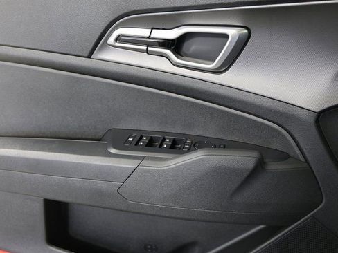 New 2026 Kia Sportage LX image 23