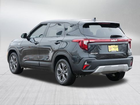 Certified 2024 Kia Seltos LX image 5
