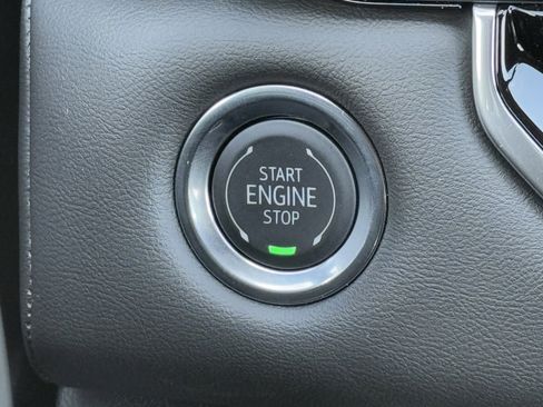 New 2026 GMC Canyon Elevation w/ Convenience Package image 34