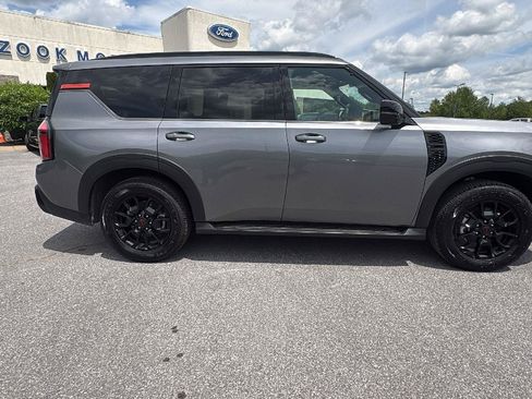 Used 2026 Nissan Armada PRO-4X AWD/4WD image 4