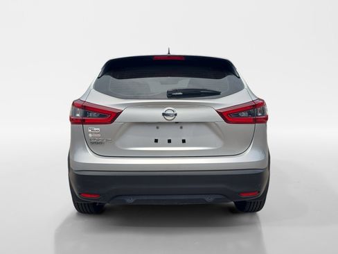 Used 2021 Nissan Rogue Sport S FWD image 4