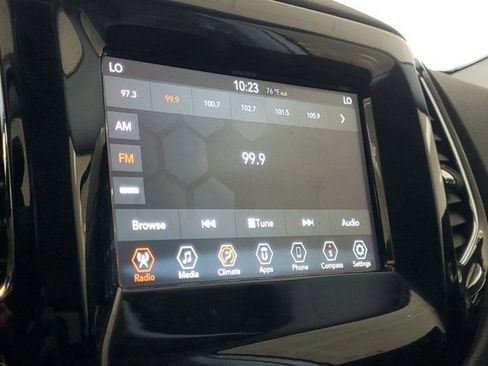 Used 2020 Jeep Compass Latitude image 29