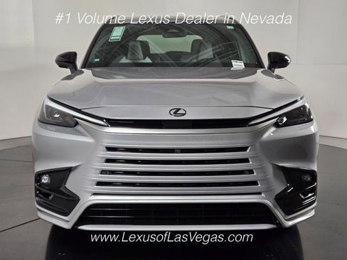 New 2026 Lexus TX 500h AWD image 8