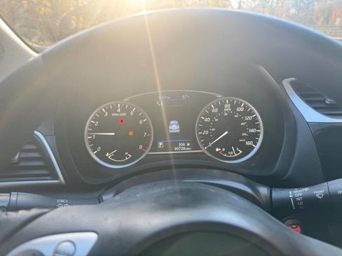 Used 2019 Nissan Sentra SV w/ Special Edition Package image 15