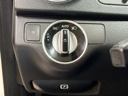 Used 2012 Mercedes-Benz C 300 4MATIC Sedan image 10