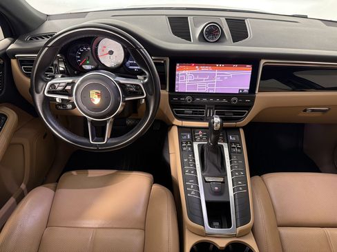 Certified 2021 Porsche Macan S w/ Premium Package Plus AWD/4WD image 24